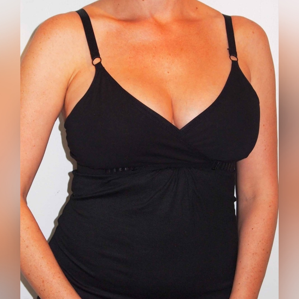 Sadie All in one Nursing/Handsfree Pumping Tank